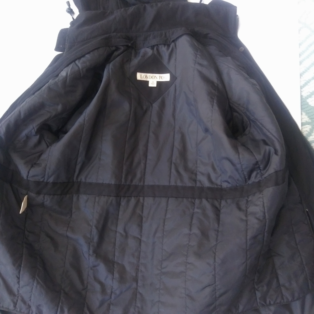 Vintage Black London Fog Coat Size Medium - Picture 10 of 16